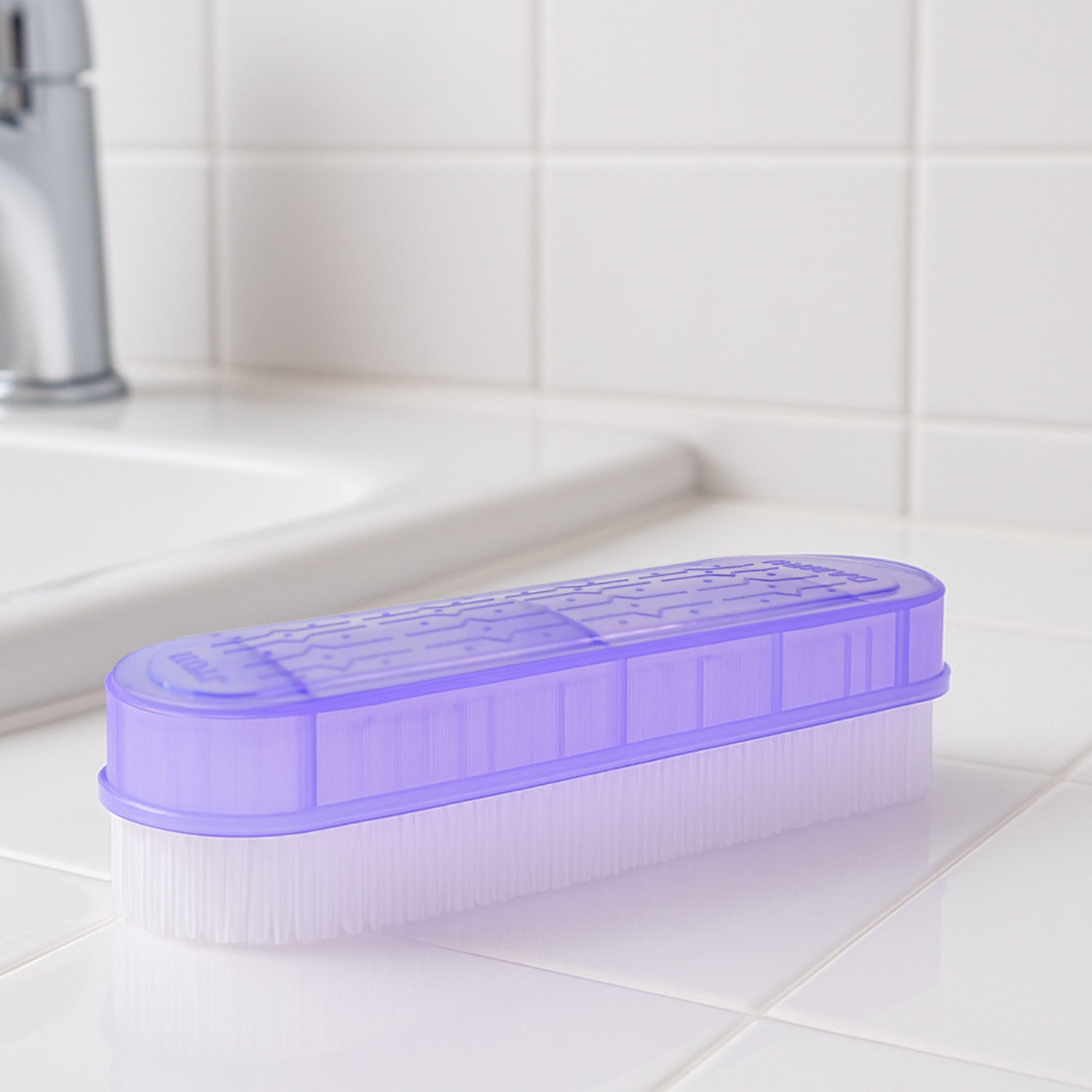 Laundry Brush – Durable Nylon Bristles with Ergonomic Handle