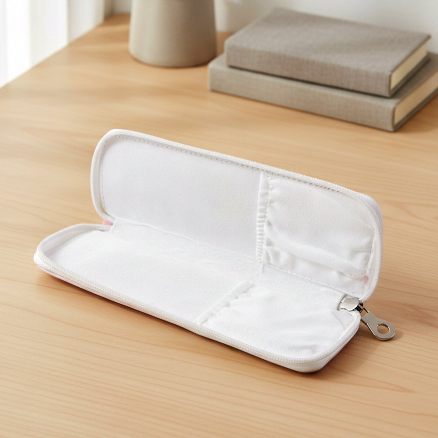 Makeup Brush Storage Pouch – Compact Travel Organizer