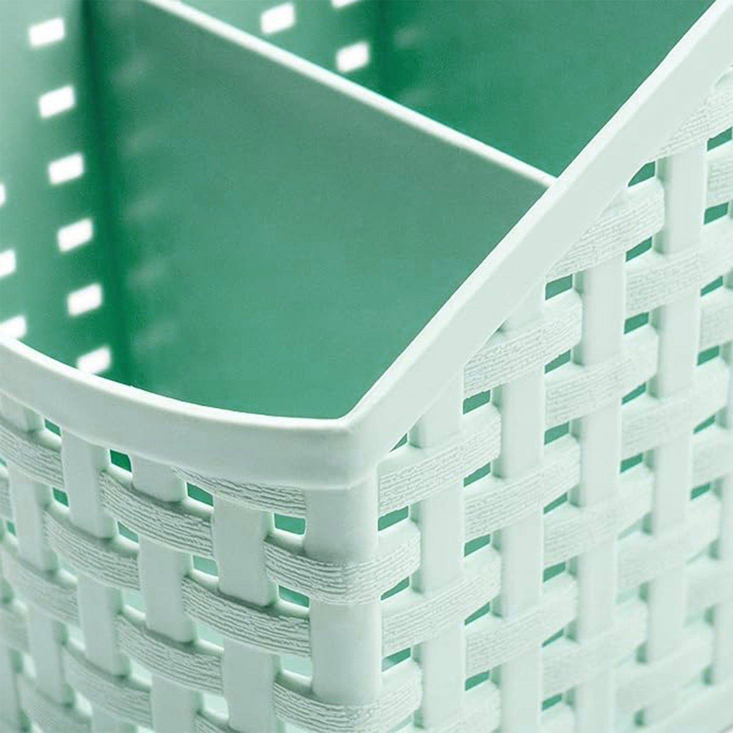 Multi-Purpose Storage Basket Organizer – Durable & Compact