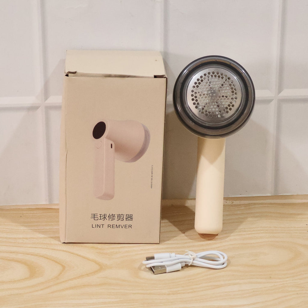 Fabric Shaver Ð Effortless lint removal for clothes & upholstery
