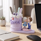 Cute Couple Pen Holder Ð Adorable Resin Desk Organizer & Showpiece