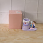 Cute Couple Pen Holder Ð Adorable Resin Desk Organizer & Showpiece