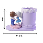 Cute Couple Pen Holder Ð Adorable Resin Desk Organizer & Showpiece
