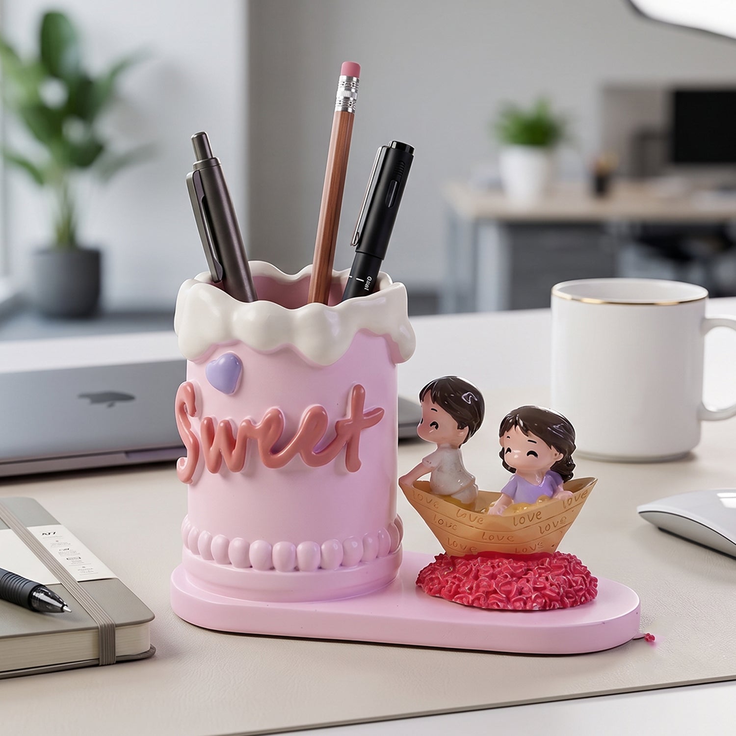 Pen Holder Stand Ð Decorative Resin Desk Organizer for Home & Office