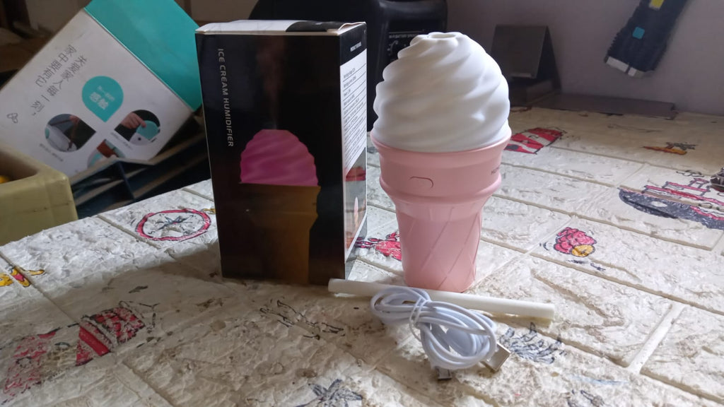 Ice Cream LED Humidifier Ð Portable Air Moisturizer & Fragrance Diffuser