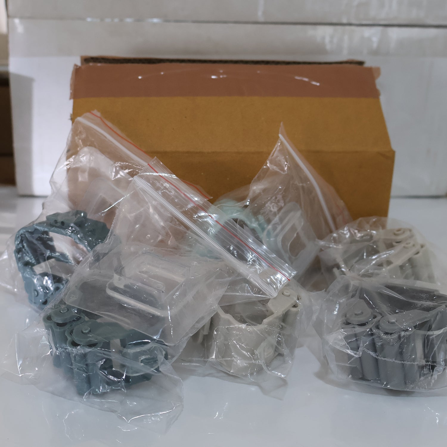 Mop & Broom Holder Clips – Strong Self-Adhesive Grip Set