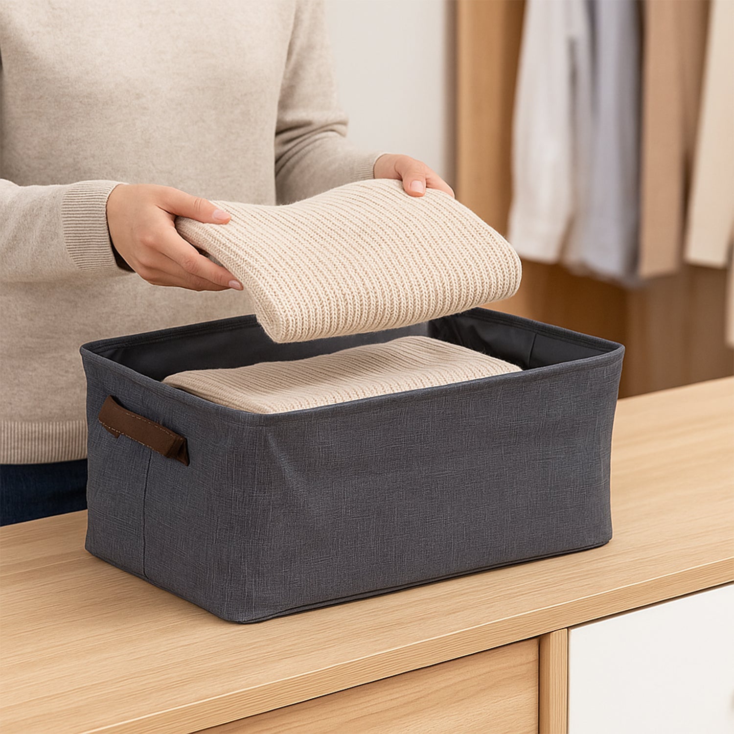 Foldable Cloth Storage Organizer Bag – Lightweight & Portable 46x27 cm