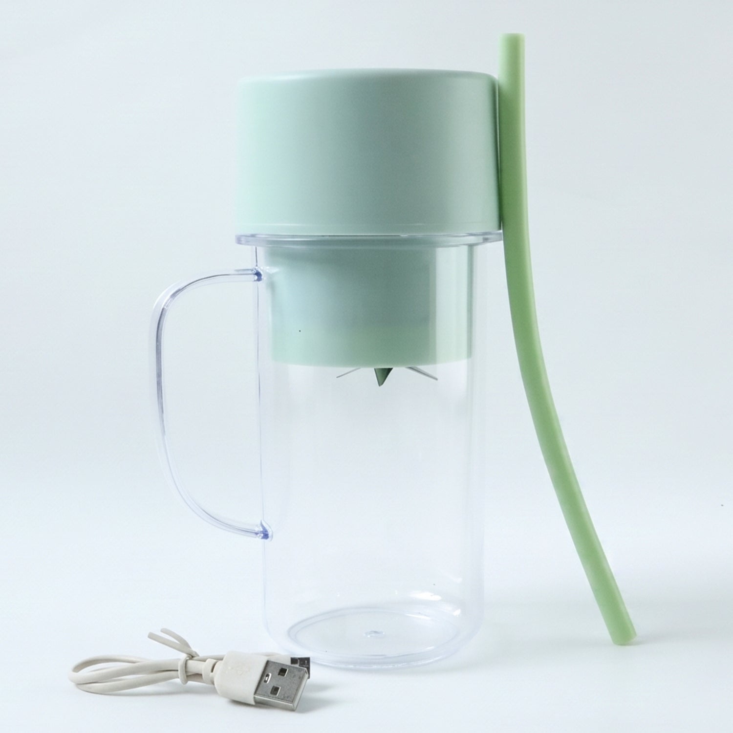 Portable Electric Juicer Ð Compact & Rechargeable for Fresh Juices