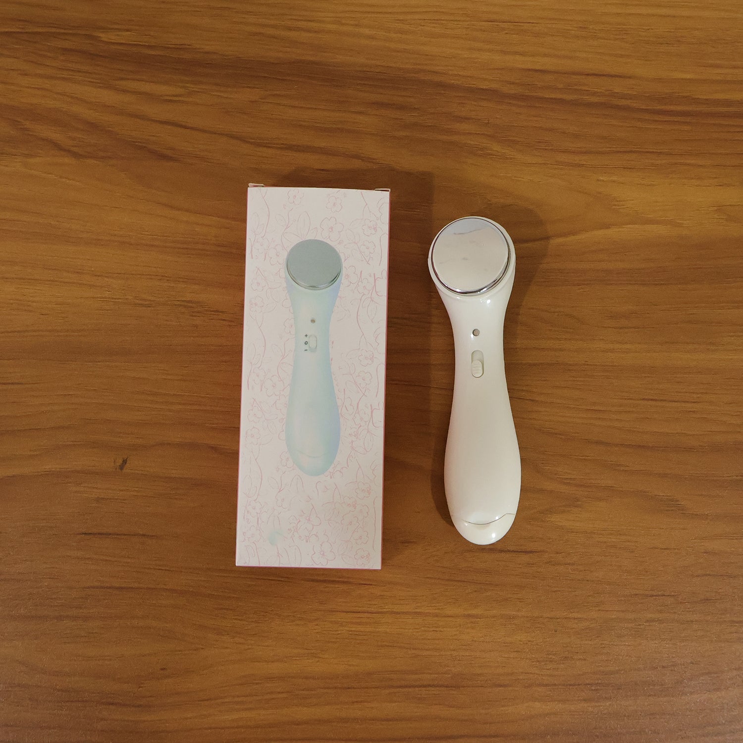 Portable Electric Facial Massager – Skin Tightening & Relaxation