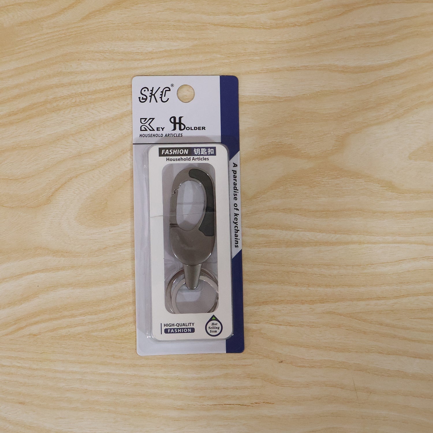 Metal Keychain with Carabiner – Durable & Stylish Organizer