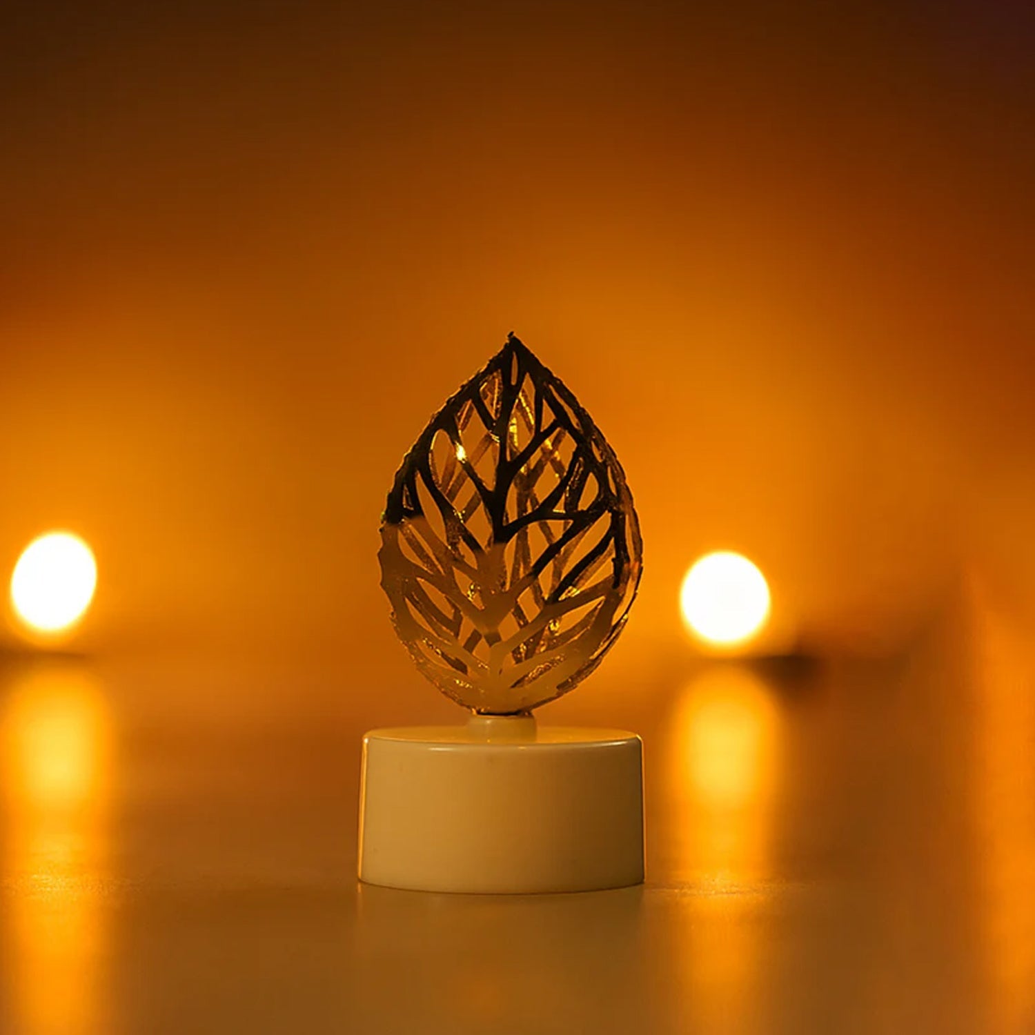 Golden Leaf LED Candles – Set of 4 Flameless Decorative Lights