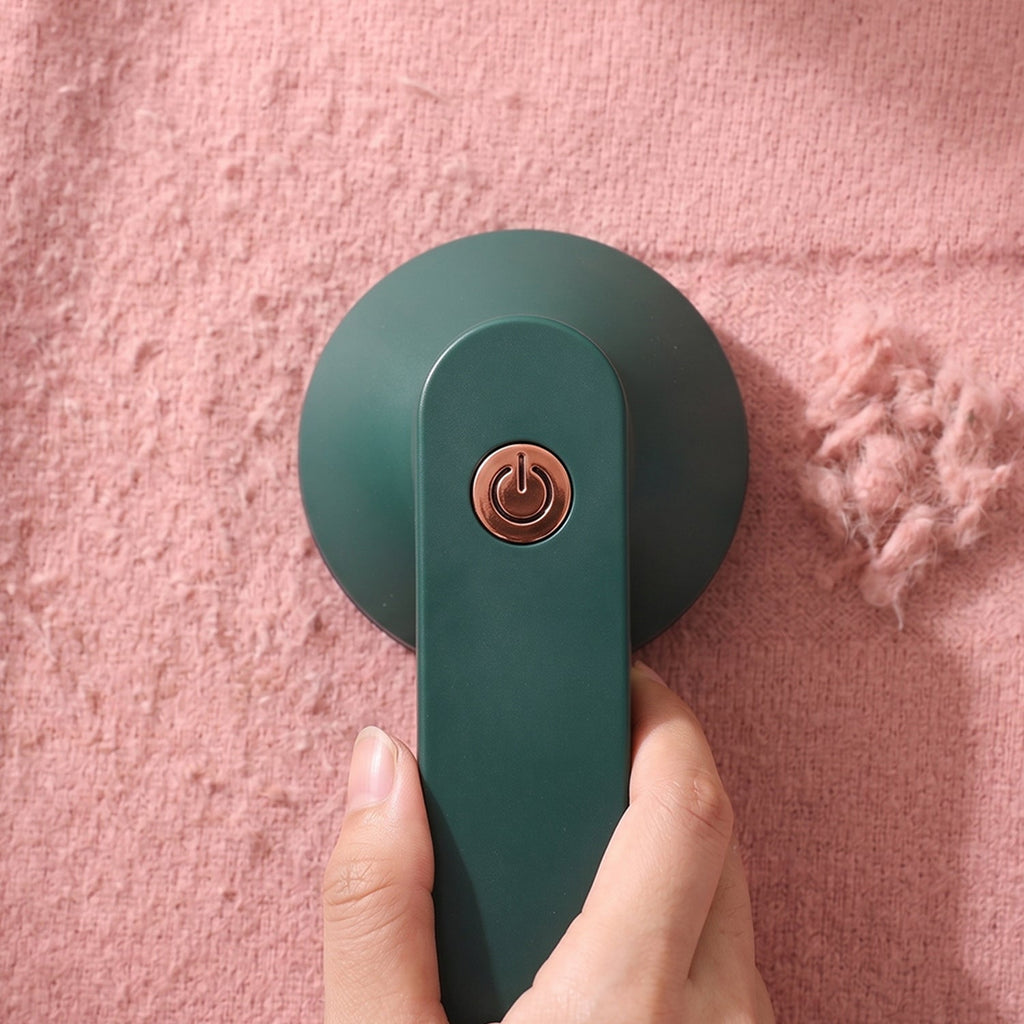 Electric USB Lint Remover Ð Cordless Fabric & Clothes Fuzz Shaver