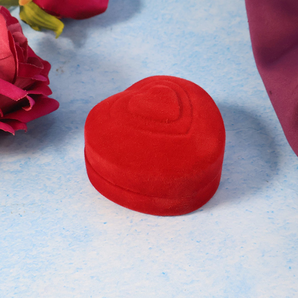Heart-Shaped Velvet Jewellery Ring Box – Elegant Luxury Gift Case