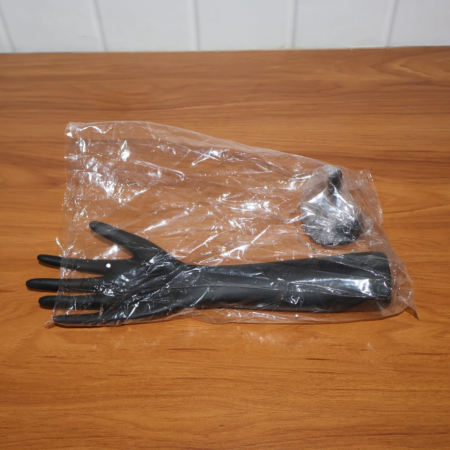 Black Hand Jewelry Display Stand – Elegant Matte Finish Organizer