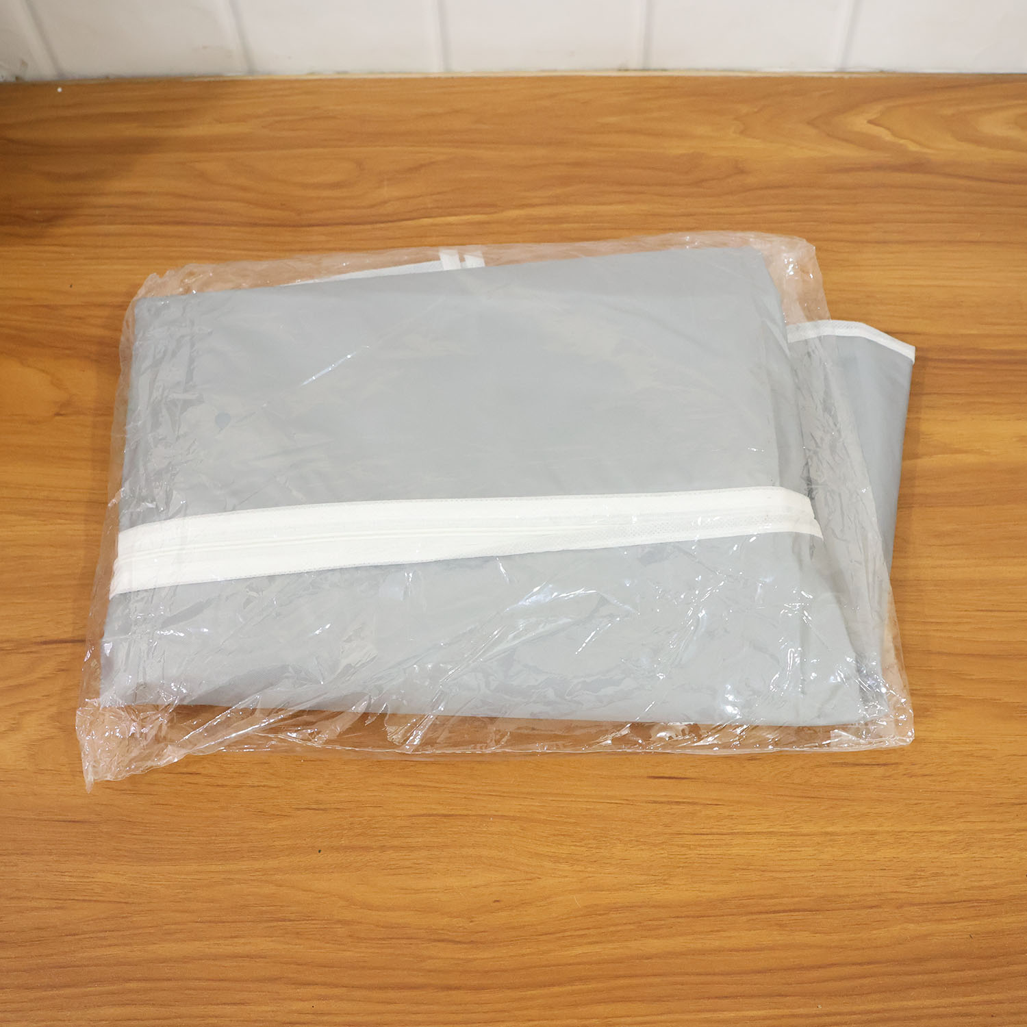 Breathable Garment Cover Set – 5-Pack for Dust-Free Storage